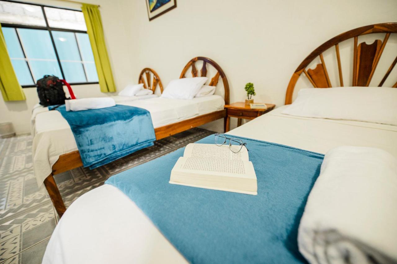Hostal Gardner Galapagos Puerto Ayora  Exteriér fotografie