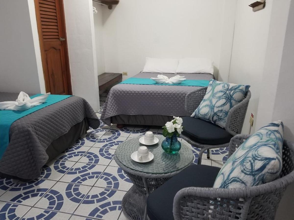 Hostal Gardner Galapagos Puerto Ayora  Exteriér fotografie