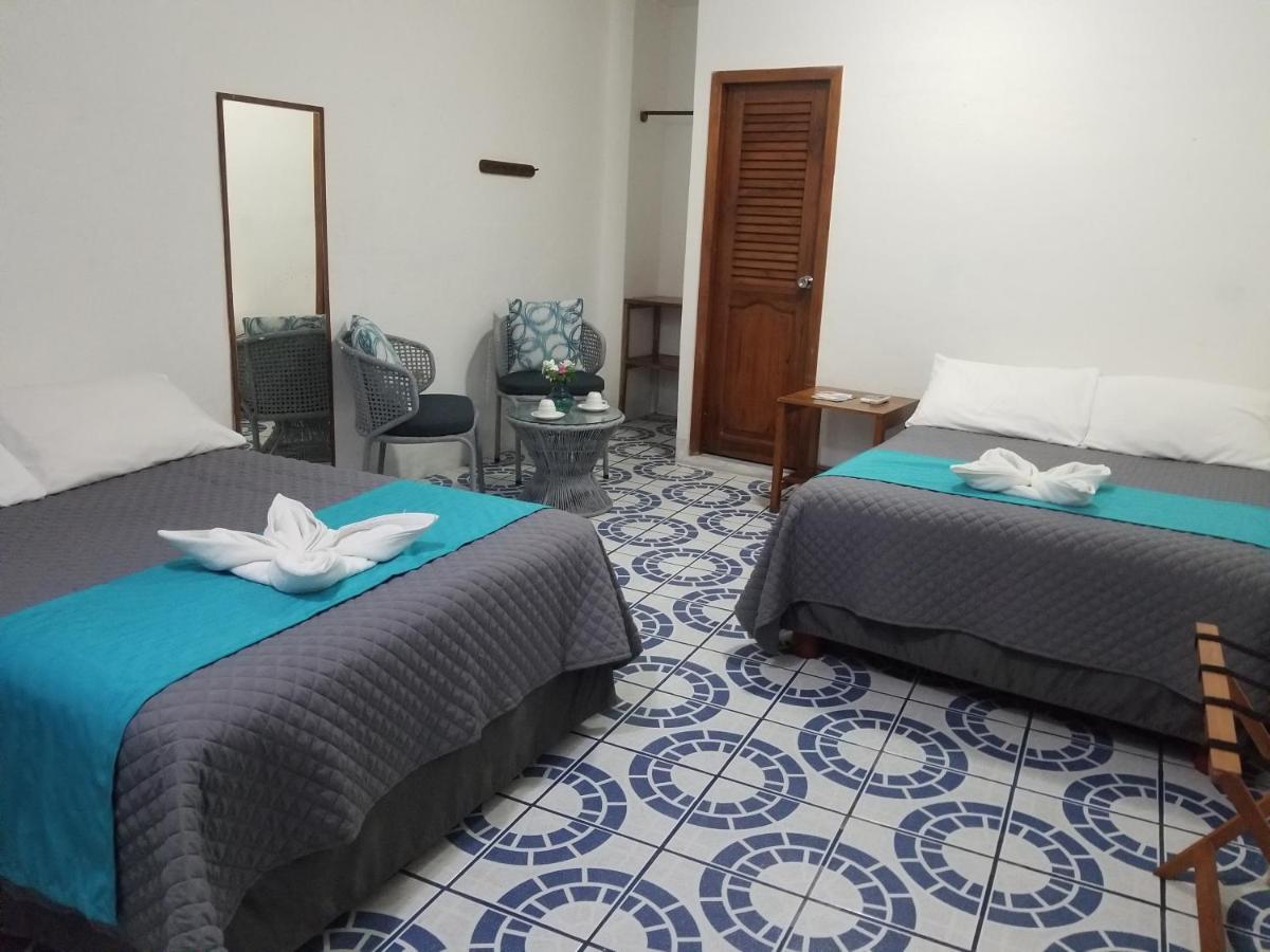 Hostal Gardner Galapagos Puerto Ayora  Exteriér fotografie